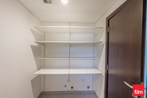 Dubai, UAE의 임대용 타운하우스 침실 3개, 187.2제곱미터 번호 652451 - 사진 7