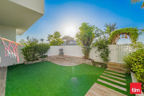 Dubai, UAE의 임대용 타운하우스 침실 3개, 187.2제곱미터 번호 652451 - 사진 4