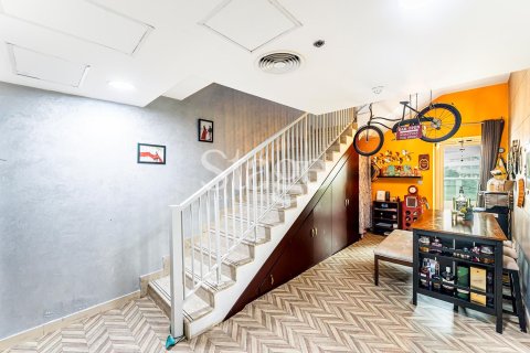 Купити квартиру в Dubai Sports City, Дубай, ОАЕ 2 спальні, 191м2, № 660199 - фото 3