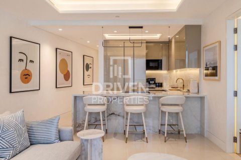 Appartamento in vendita a Downtown Dubai (Downtown Burj Dubai), Dubai, EAU 1 camera da letto, 107.49 mq. № 756028 - foto 17