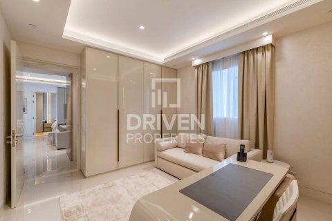 Apartment in Downtown Dubai (Downtown Burj Dubai), Dubai, UAE 1 bedroom, 107.49 sq.m. № 756028 - photo 7