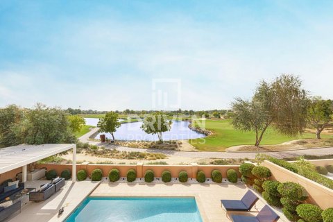 Villa til salg i Jumeirah Golf Estates, Dubai, UAE 5 soveværelser, 817.92 kvm № 756013 - foto 9