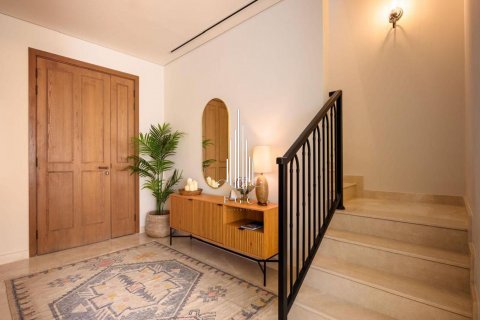 Müüa villa asukohaga Khalifa City, Abu Dhabi, AÜE: 4 magamistoaga, 316 m² Nr 569368 - pilt 13