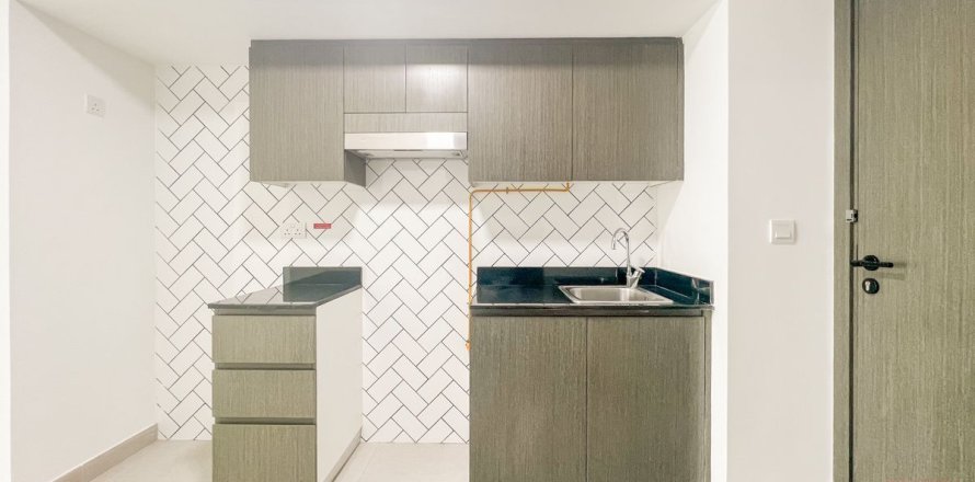 Apartment in Dubai Science Park, UAE 38.7 sq.m. № 727474