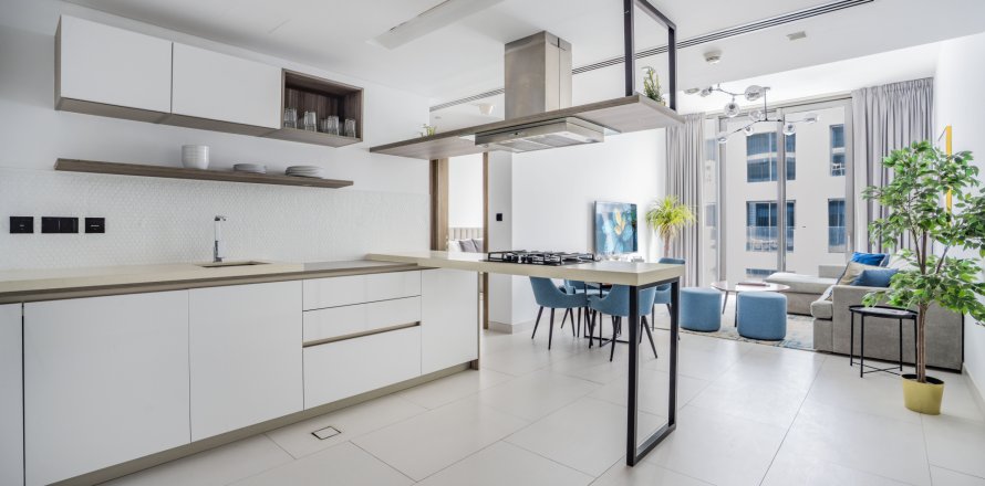 Appartement à Palm Jumeirah, Dubai, EAU: 1 chambre, 90.73 m2 № 750341