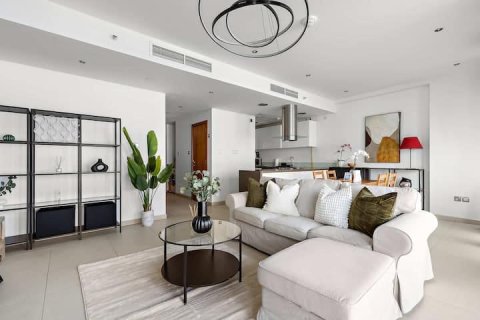 Appartement te huur in Al Raha Beach, Abu Dhabi, VAE 1 slaapkamer, 92.9 vr.m., nr 750340 - foto 2