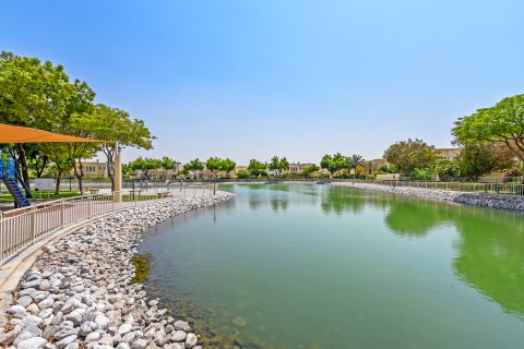 Üürile anda villa asukohaga The Springs, Dubai, AÜE: 3 magamistoaga, 241.14 m² Nr 750324 - pilt 7