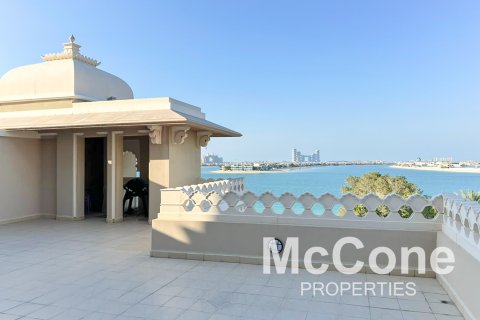 Apartment in Palm Jumeirah, Dubai, UAE 3 bedrooms, 346.06 sq.m. № 587270 - photo 18