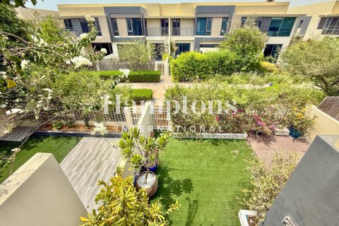 Rumah bandar di Dubai Hills Estate, Dubai, UAE 4 bilik tidur, 201.73979353 meter persegi № 658540 - foto 1
