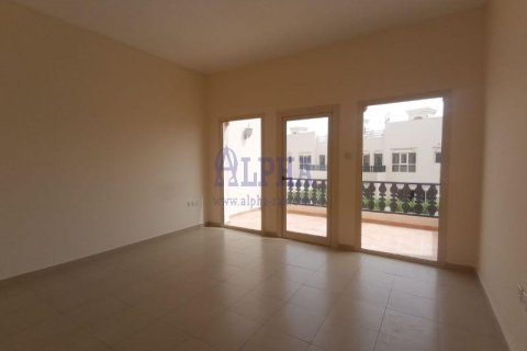 Shtëpi në qytet në Al Hamra Village, Ras Al Khaimah, Emiratet e Bashkuara Arabe 3 dhoma gjumi, 201.5 m2. № 679234 - Foto 8
