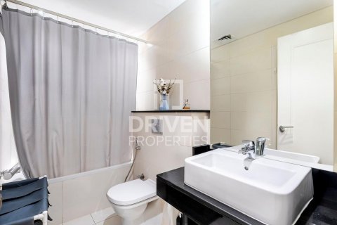 Apartament në Business Bay, Dubai, Emiratet e Bashkuara Arabe 2 dhoma gjumi, 114 m2. № 603512 - Foto 7