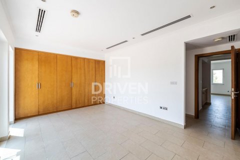Vilë në Jumeirah Park, Dubai, Emiratet e Bashkuara Arabe 3 dhoma gjumi, 557 m2. № 603347 - Foto 11