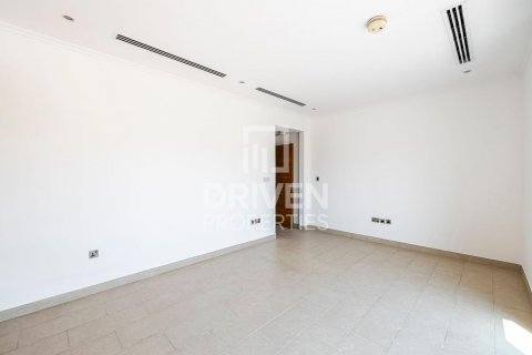 Vilë në Jumeirah Park, Dubai, Emiratet e Bashkuara Arabe 3 dhoma gjumi, 557 m2. № 603347 - Foto 12