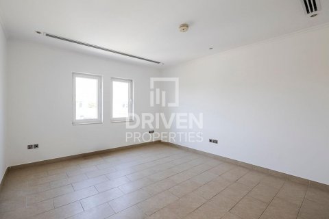 Vilë në Jumeirah Park, Dubai, Emiratet e Bashkuara Arabe 3 dhoma gjumi, 557 m2. № 603347 - Foto 13