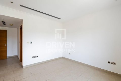 Vilë në Jumeirah Park, Dubai, Emiratet e Bashkuara Arabe 3 dhoma gjumi, 557 m2. № 603347 - Foto 9