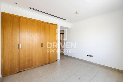 Vilë në Jumeirah Park, Dubai, Emiratet e Bashkuara Arabe 3 dhoma gjumi, 557 m2. № 603347 - Foto 6
