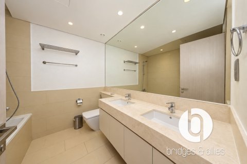 Apartment in Downtown Dubai (Downtown Burj Dubai), UAE 2 bedrooms, 103 sq.m. № 720691 - photo 25