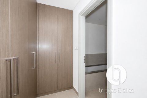 Appartement te huur in Downtown Dubai (Downtown Burj Dubai), Dubai, VAE 3 slaapkamers, 148 vr.m., nr 720692 - foto 14