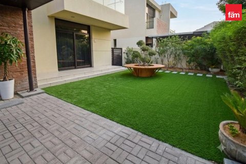 Villa til leje i Dubai, UAE 5 soveværelser, 639.9 kvm № 739838 - foto 14