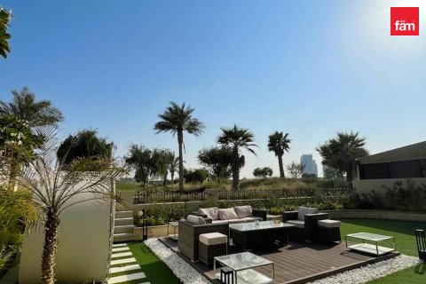 Villa til leje i Dubai, UAE 5 soveværelser, 639.9 kvm № 739838 - foto 13
