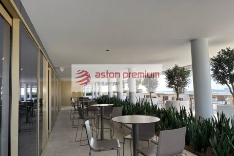 Appartement te huur in Dubai Harbour, Dubai, VAE 1 slaapkamer, 72 vr.m., nr 739872 - foto 18