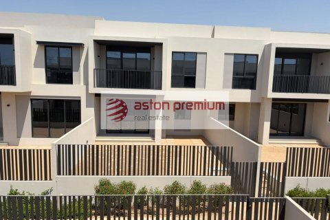 Városi lakóépület itt: Jebel Ali, Dubai, EAE, 3 hálószoba, 242 m², azonosító: 739871 - fénykép 2
