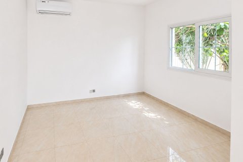 Βίλα σε The Springs, Dubai, ΗΑΕ 3 υπνοδωμάτια, 331.76 τ.μ. Αρ. 749652 - φωτογραφία 8
