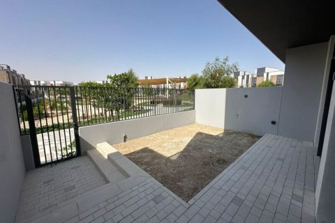 Villetta a schiera a Mudon, Dubai, EAU 3 camere da letto, 169 mq. № 705525
