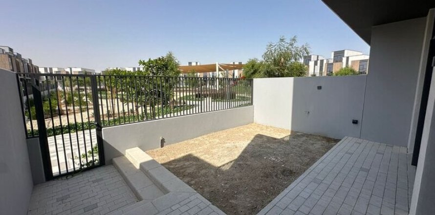 Adosado en Mudon, Dubai, EAU 3 dormitorios, 169 m² № 705525