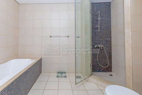 דירה להשכרה ב Palm Jumeirah, Dubai, איחוד האמירויות 2 חדרי שינה, 191.8 מ"ר, מספר 698903 - תמונה 6