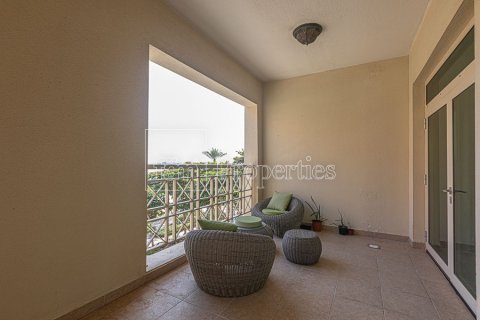 דירה להשכרה ב Palm Jumeirah, Dubai, איחוד האמירויות 2 חדרי שינה, 191.8 מ"ר, מספר 698903 - תמונה 4