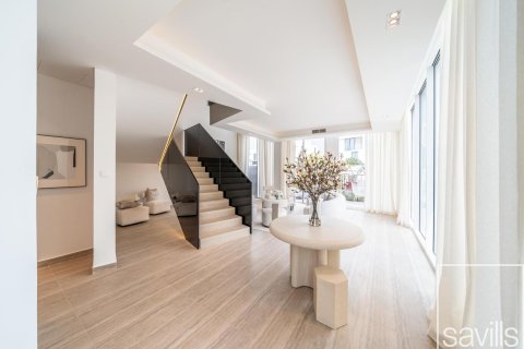 Vila u Al Barari, Dubai, UAE 4 spavaćih soba, 458 m2 Br. 650755 - fotografija 12