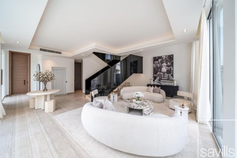 Vila u Al Barari, Dubai, UAE 4 spavaćih soba, 458 m2 Br. 650755 - fotografija 3