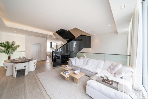 Vila u Al Barari, Dubai, UAE 4 spavaćih soba, 458 m2 Br. 650755 - fotografija 4