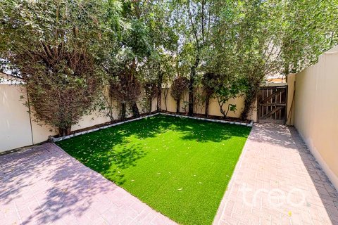 Villa à louer à Arabian Ranches, Dubai, EAU 2 chambres, 157.19 m2 № 753818 - photo 2
