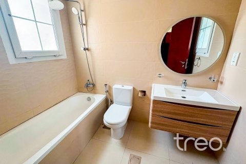 Villa à louer à Arabian Ranches, Dubai, EAU 2 chambres, 157.19 m2 № 753818 - photo 5