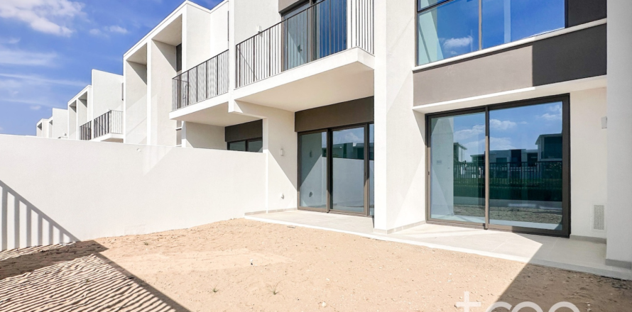 Kuća u nizu u gradu The Valley, Dubai, UAE 3 spavaće sobe, 73.95 m2 Br. 753819
