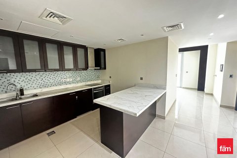 Apartment in Business Bay, Dubai, UAE 1 bedroom, 93.6 sq.m. № 631692 - photo 9