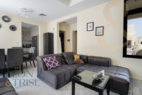 Таунхаус Рим, Дубай, БАӘ-да 3 жатын бөлмелер, 260 м² № 648331 - фото 5