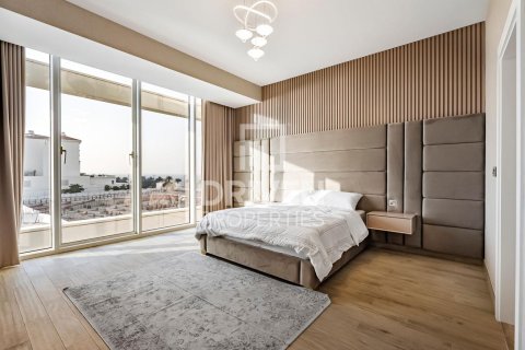 Apartament në Palm Jumeirah, Dubai, Emiratet e Bashkuara Arabe 4 dhoma gjumi, 310 m2. № 654947 - Foto 5