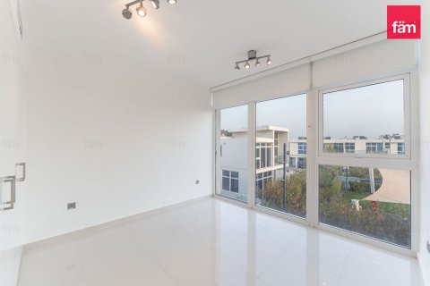 Vilë në Dubai, Emiratet e Bashkuara Arabe 6 dhoma gjumi, 322 m2. № 760900 - Foto 20