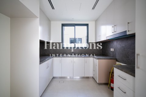 Villa à louer à Arabian Ranches 3, Dubai, EAU 4 chambres, 449.46935915 m2 № 695841 - photo 7