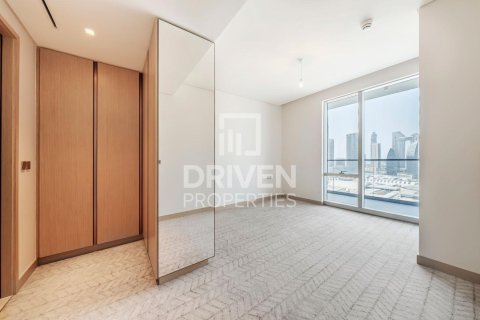 Apartment til salg i Downtown Dubai (Downtown Burj Dubai), Dubai, UAE 2 soveværelser, 112 kvm № 654065 - foto 8