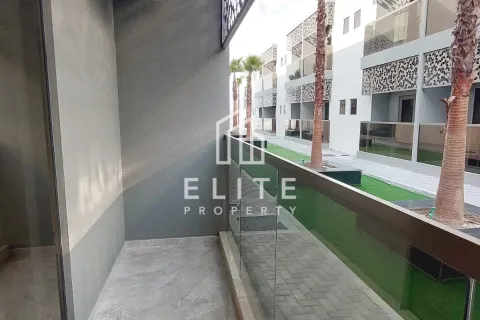 Zgrada u Dubai, UAE 4792 m2 Br. 620133 - fotografija 20