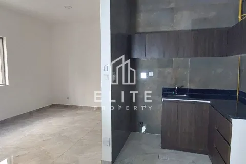 Zgrada u Dubai, UAE 4792 m2 Br. 620133 - fotografija 18
