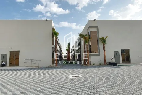 Zgrada u Dubai, UAE 4792 m2 Br. 620133 - fotografija 5