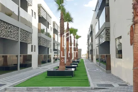 Zgrada u Dubai, UAE 4792 m2 Br. 620133 - fotografija 4
