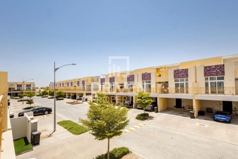 Vila di DAMAC Hills (Akoya by DAMAC), Dubai, UEA 3 kamar tidur, 192 m2 nomor 653224 - foto 2
