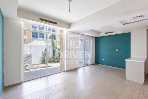 DAMAC Hills (Akoya by DAMAC), Dubai, UAE의 판매용 빌라 침실 3개, 192제곱미터 번호 653224 - 사진 4