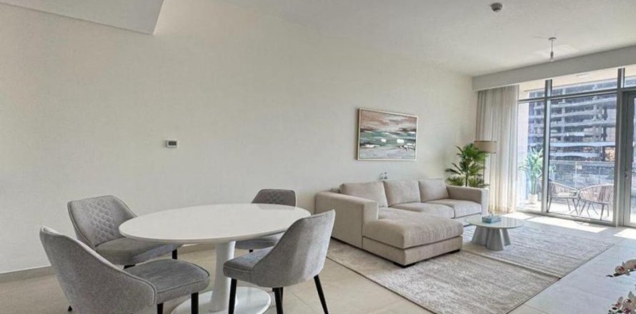 Apartment in Al Wasl, Dubai, UAE 2 bedrooms, 123.3 sq.m. № 696778